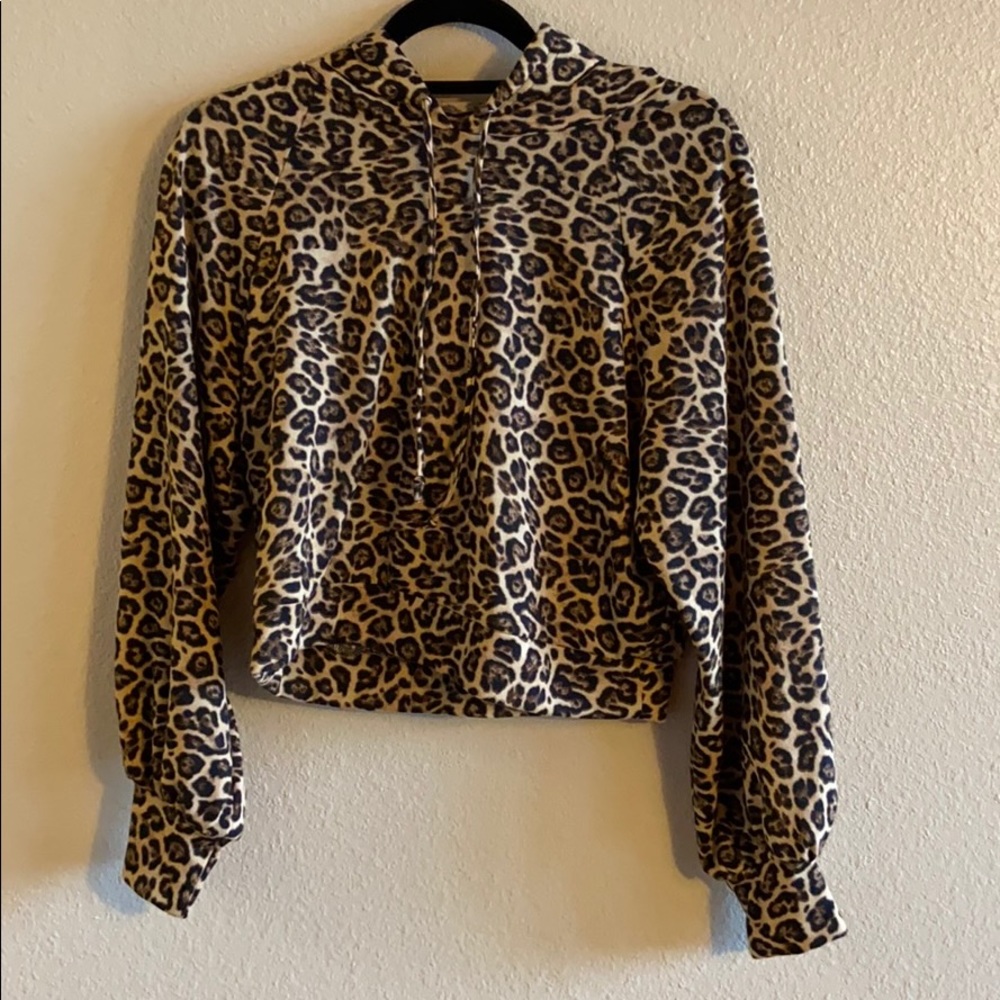 cropped hoodie!